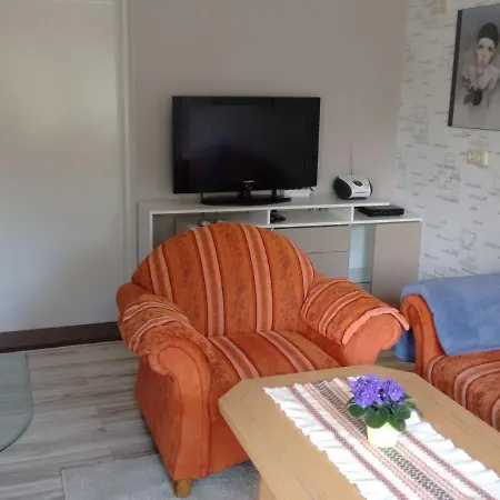 Comfy Bungalow In Fuhlendorf With Terrace Barbecue Garden בית נופש Fuhlendorf (Mecklenburg-Vorpommern)